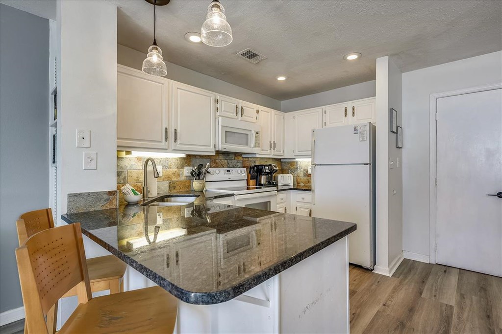 1804 E Gulf Beach Dr # 6, St. George Island 32328 Unit: I 6