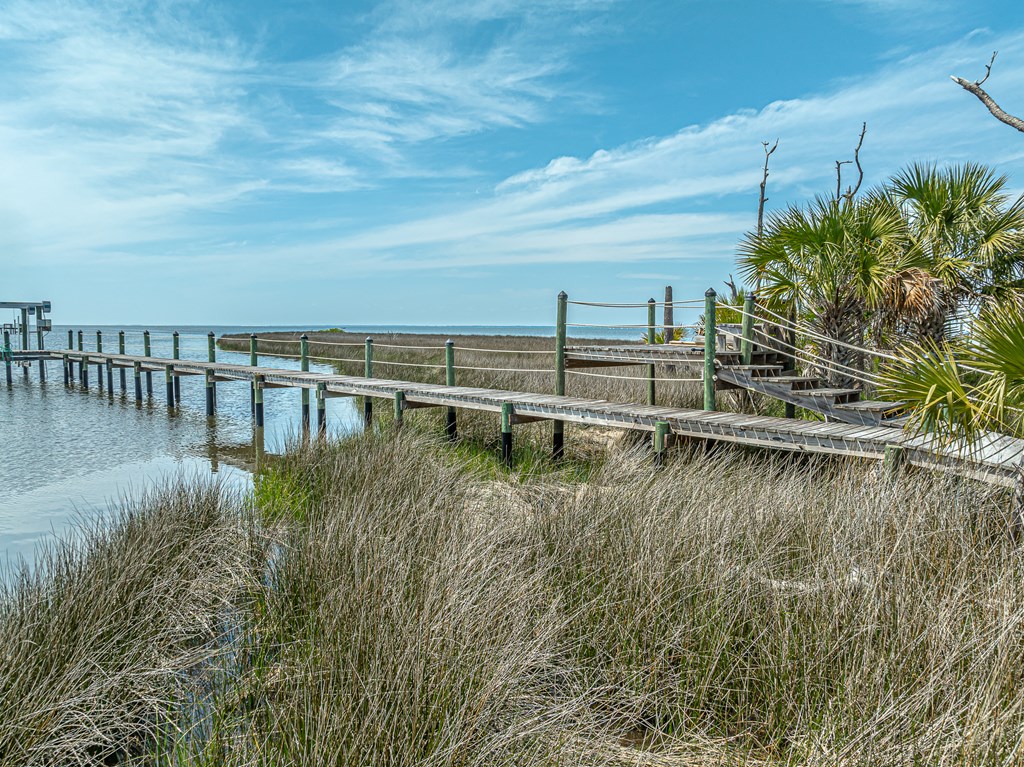 1831 Bayview Dr, St. George Island 32328