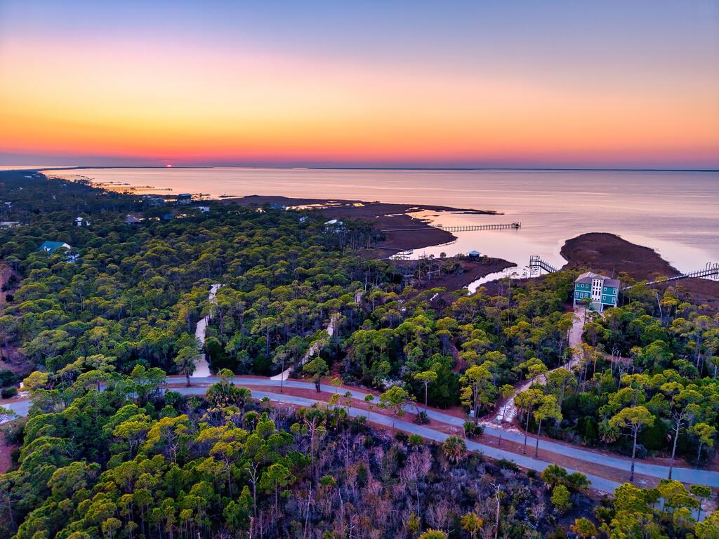 1831 Bayview Dr, St. George Island 32328
