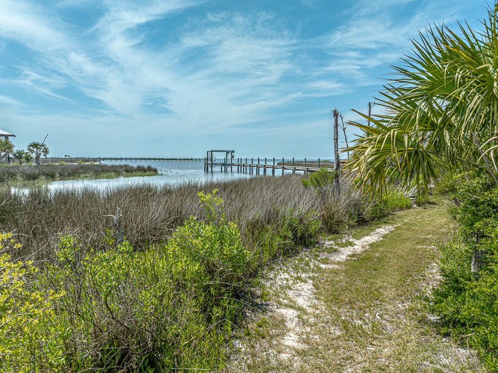 1831 Bayview Dr, St. George Island 32328