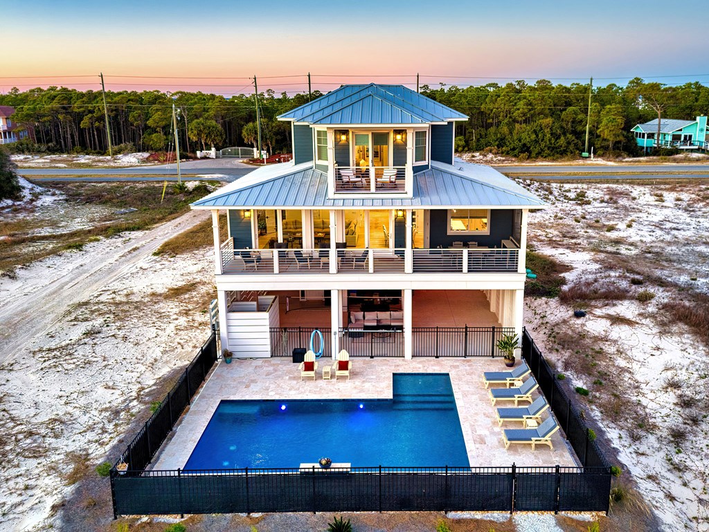 1356 E Gulf Beach Dr, St. George Island 32328