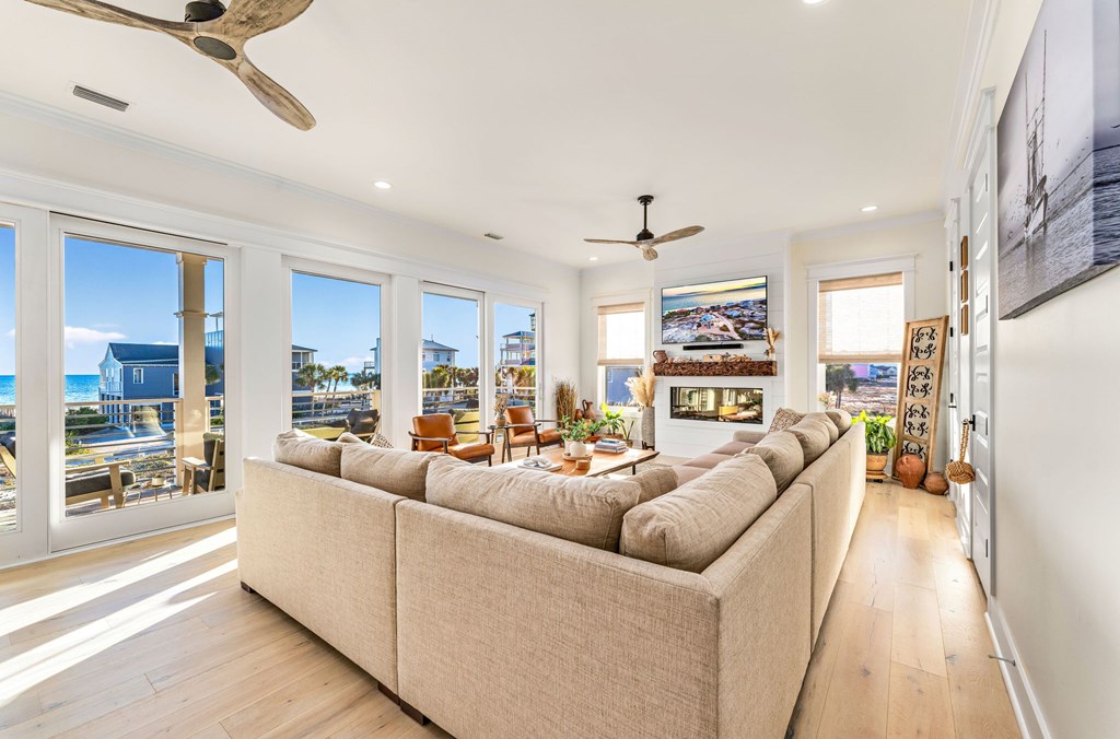 1356 E Gulf Beach Dr, St. George Island 32328