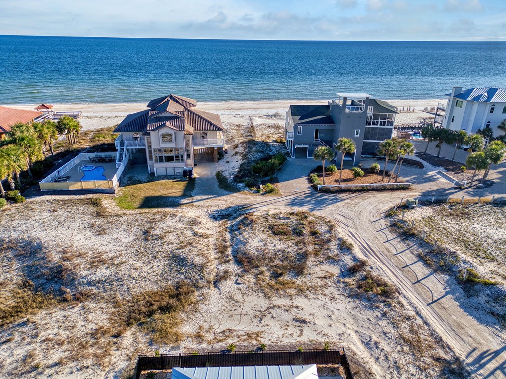 1356 E Gulf Beach Dr, St. George Island 32328