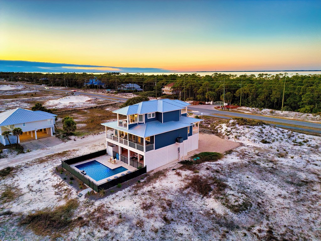 1356 E Gulf Beach Dr, St. George Island 32328