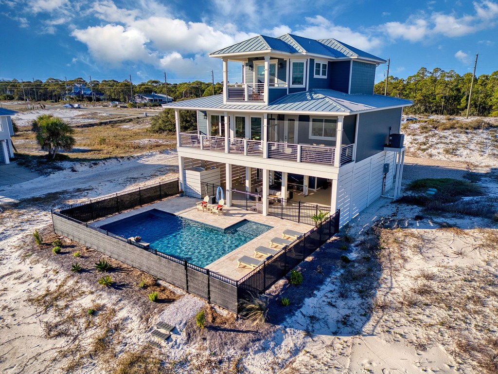 1356 E Gulf Beach Dr, St. George Island 32328