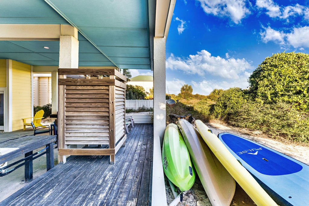 2262 Sailfish Dr, St. George Island 32328