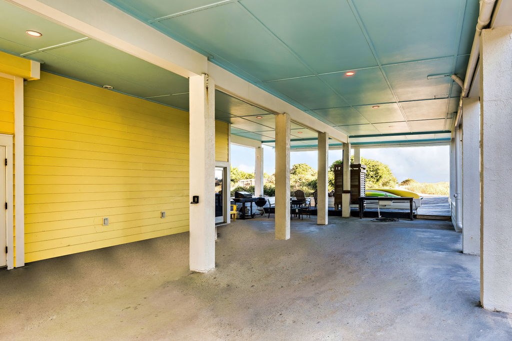 2262 Sailfish Dr, St. George Island 32328