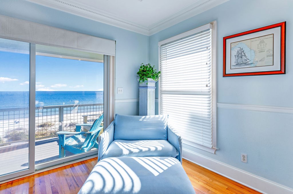 2262 Sailfish Dr, St. George Island 32328
