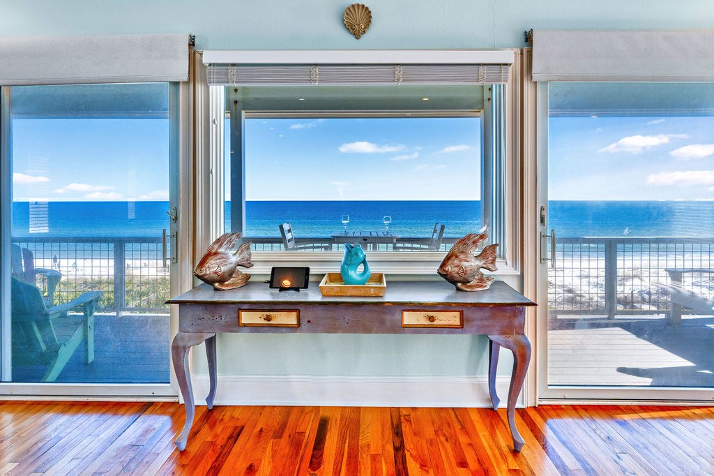 2262 Sailfish Dr, St. George Island 32328