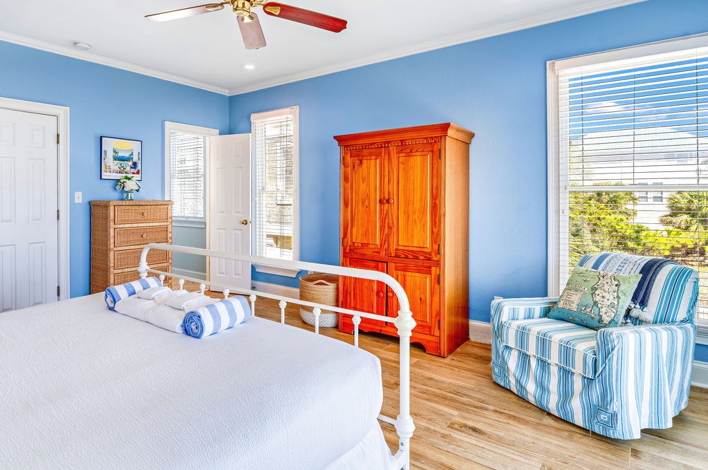 2262 Sailfish Dr, St. George Island 32328