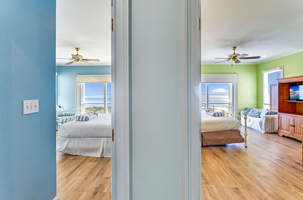2262 Sailfish Dr, St. George Island 32328