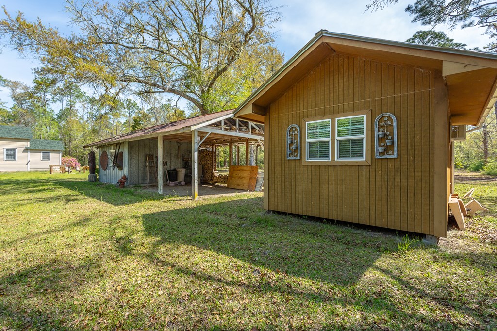 10639 Sw 8th St, 32321