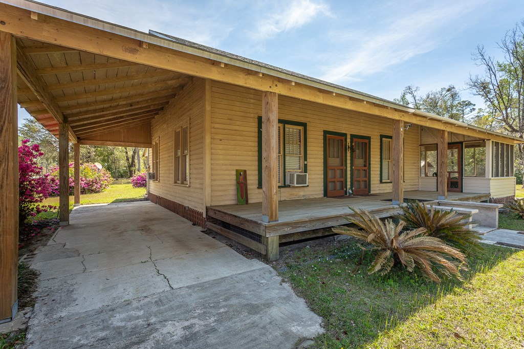 10639 Sw 8th St, 32321