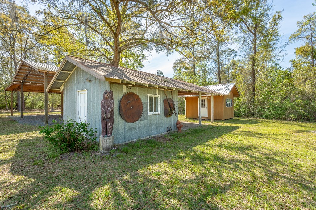 10639 Sw 8th St, 32321