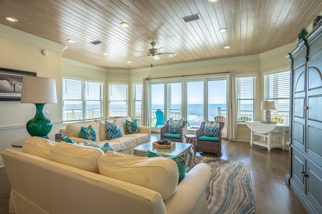 2116 Tarpon Ln, St. George Island 32328