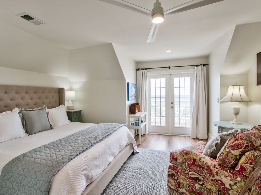 1920 Coral Reef Rd, St. George Island 32328