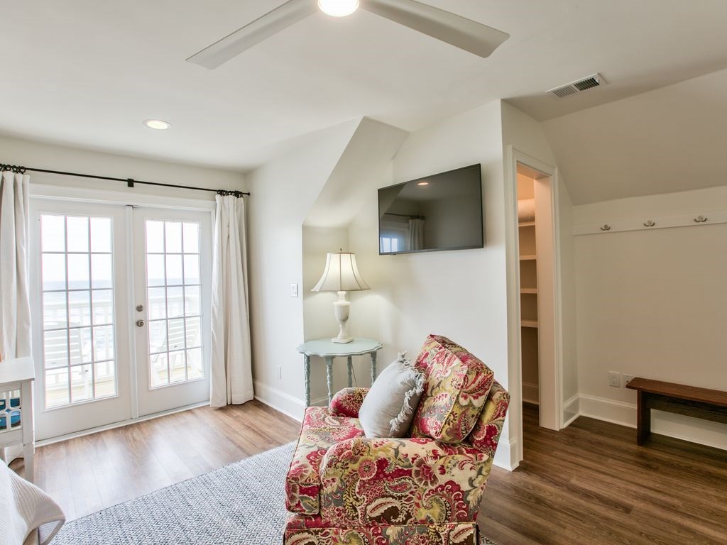 1920 Coral Reef Rd, St. George Island 32328