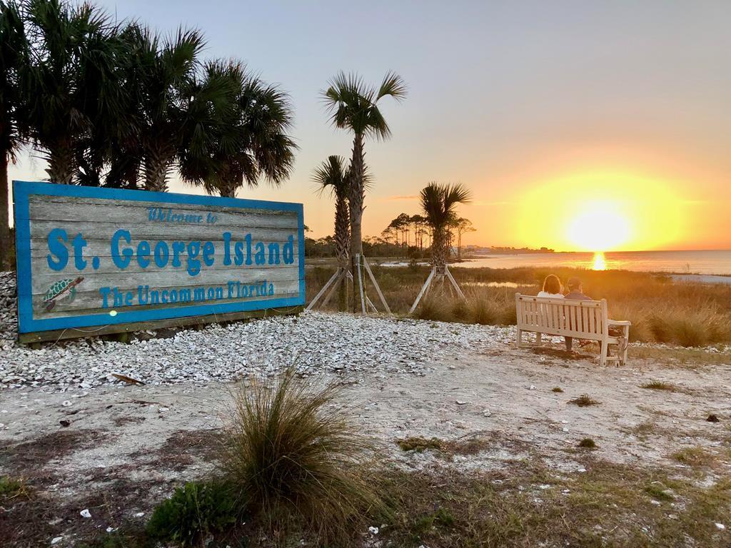 112 Franklin Blvd # 301, St. George Island 32328 Unit: 301