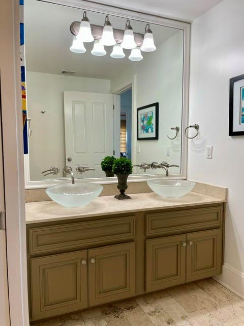 112 Franklin Blvd # 301, St. George Island 32328 Unit: 301