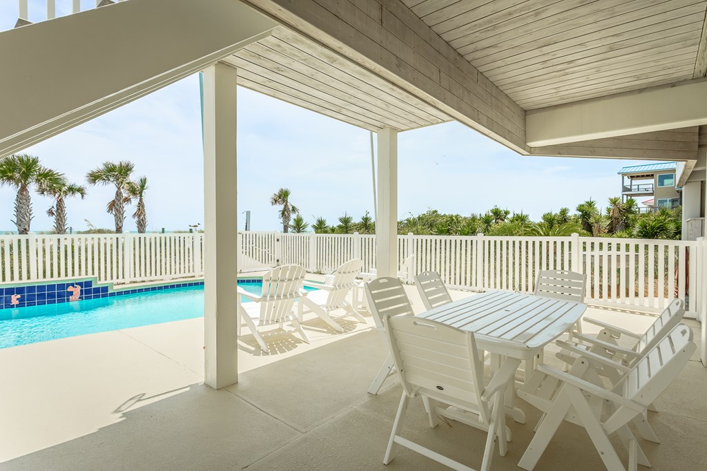 2136 Palmetto Way, St. George Island 32328
