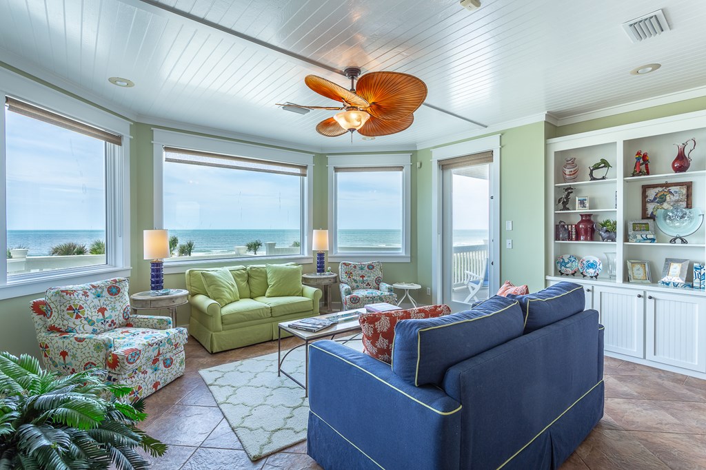 2136 Palmetto Way, St. George Island 32328