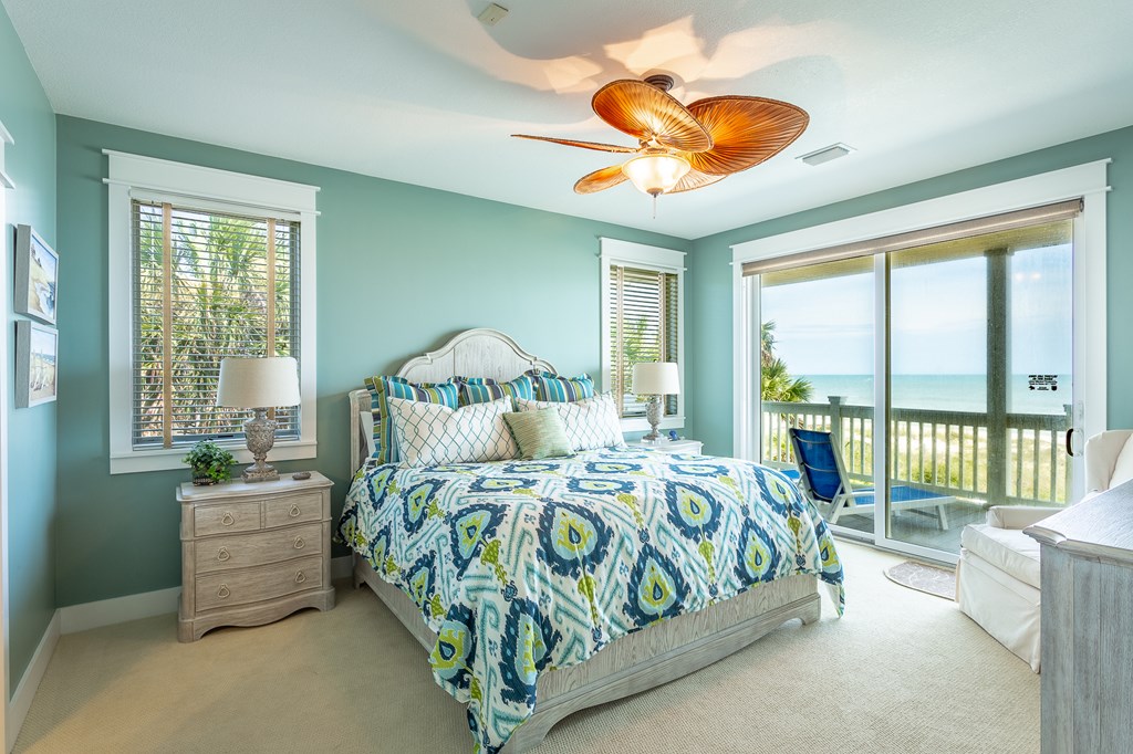 2136 Palmetto Way, St. George Island 32328