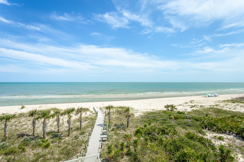 2136 Palmetto Way, St. George Island 32328