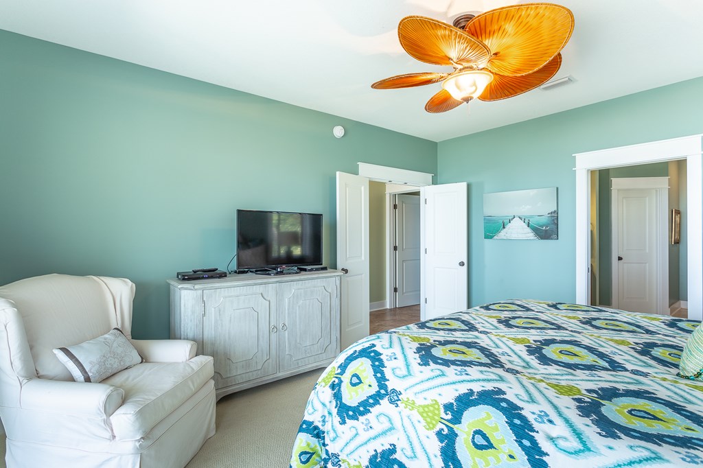 2136 Palmetto Way, St. George Island 32328