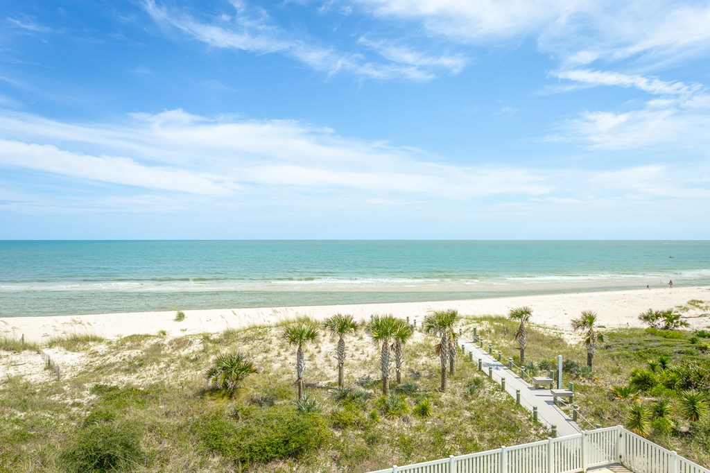 2136 Palmetto Way, St. George Island 32328