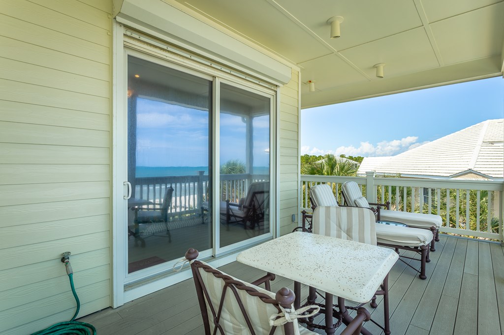 2136 Palmetto Way, St. George Island 32328