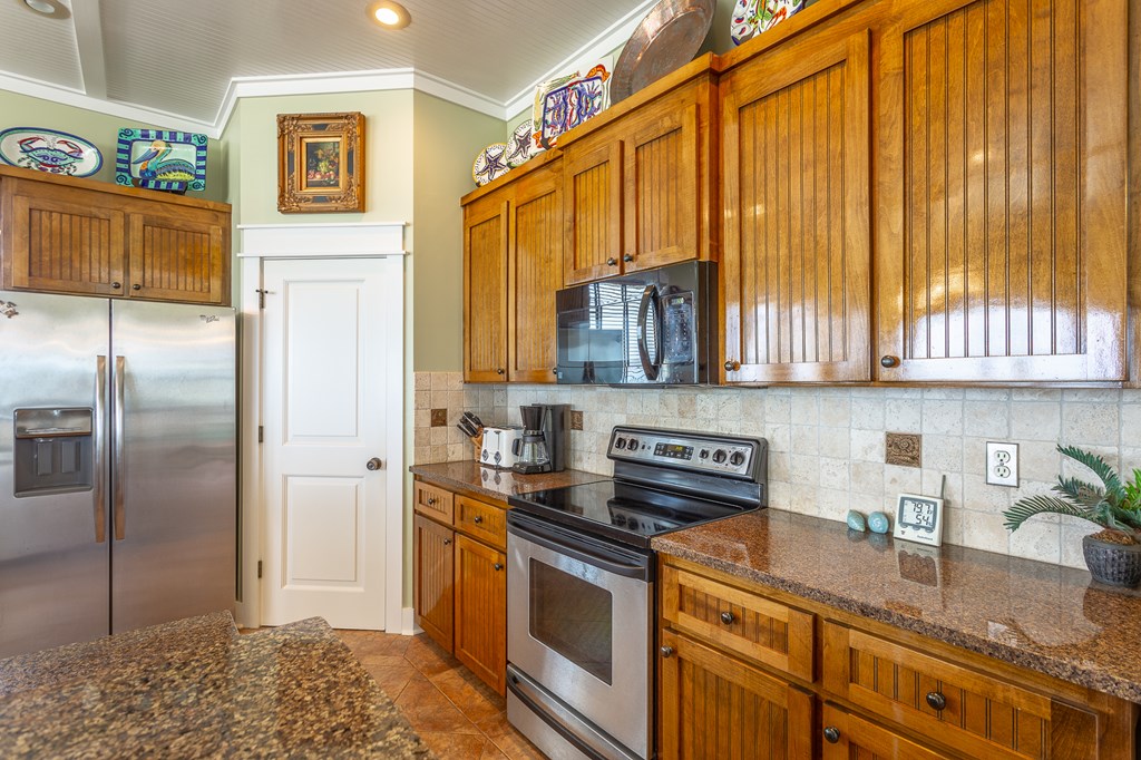 2136 Palmetto Way, St. George Island 32328