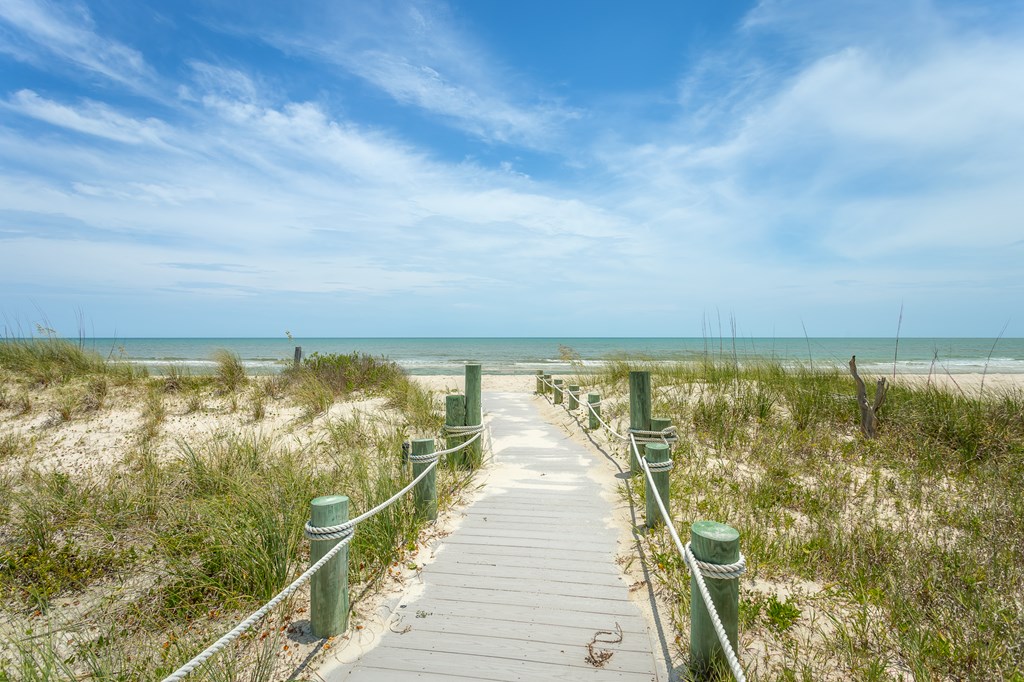2136 Palmetto Way, St. George Island 32328