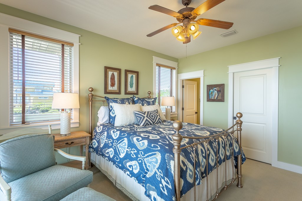 2136 Palmetto Way, St. George Island 32328