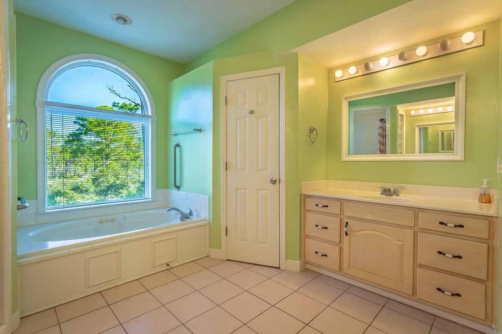 1208 Sea Dune Dr, St. George Island 32328