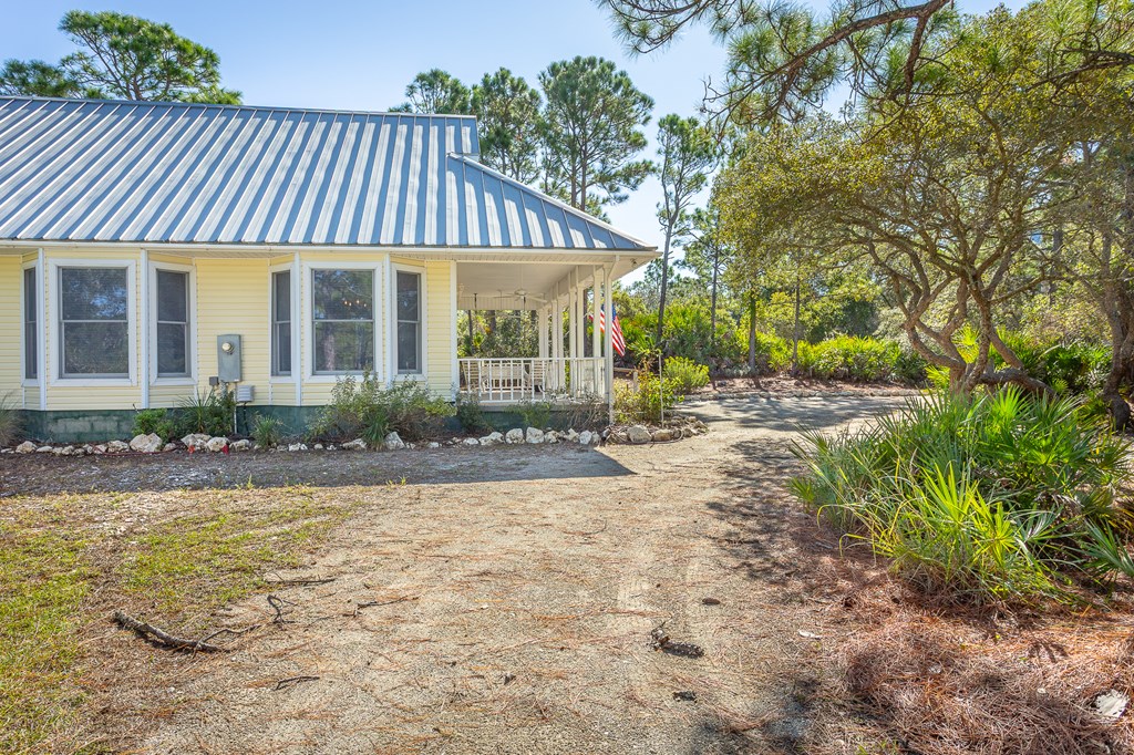 1208 Sea Dune Dr, St. George Island 32328