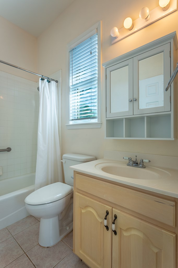 1208 Sea Dune Dr, St. George Island 32328