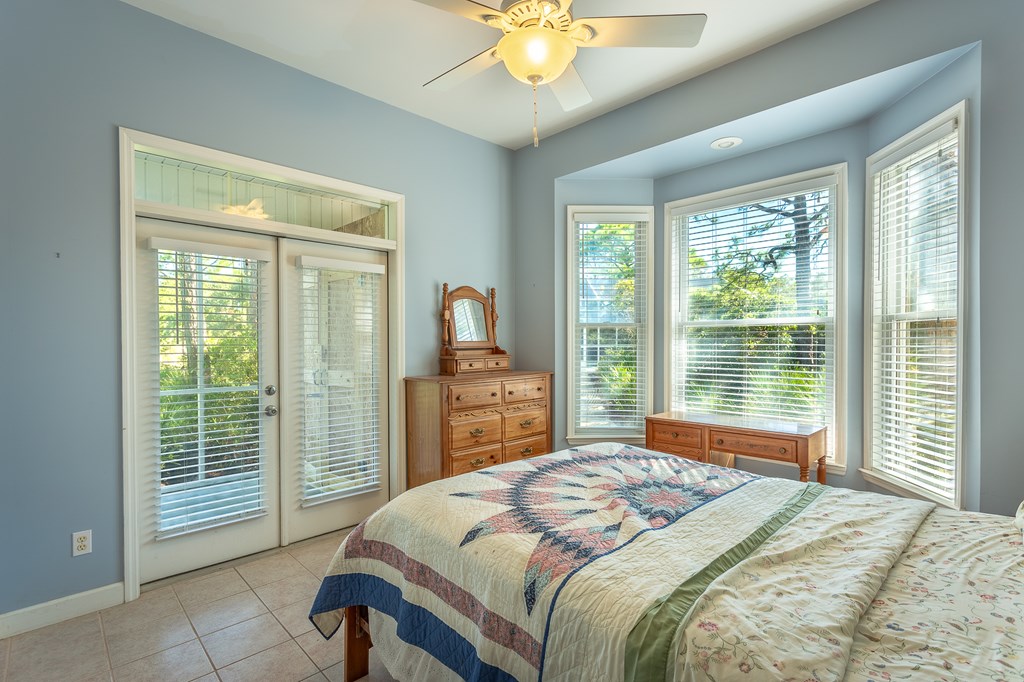 1208 Sea Dune Dr, St. George Island 32328