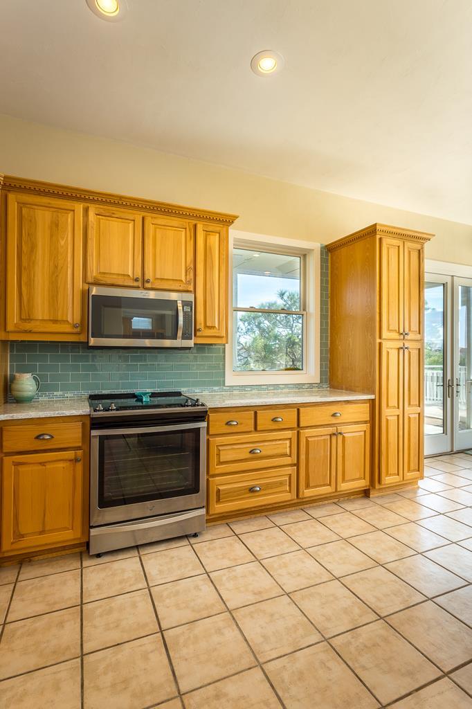 1704 Magnolia Rd, St. George Island 32328