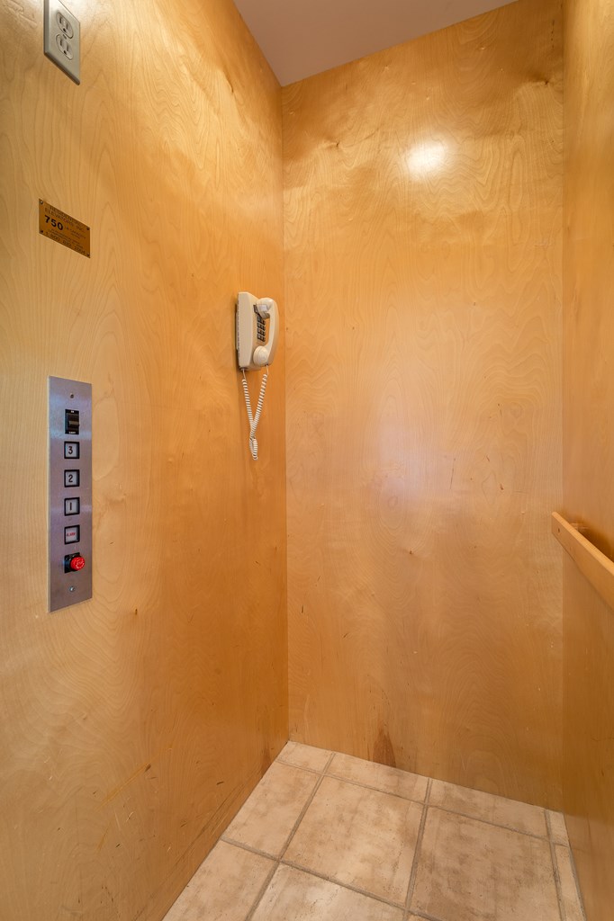 1704 Magnolia Rd, St. George Island 32328