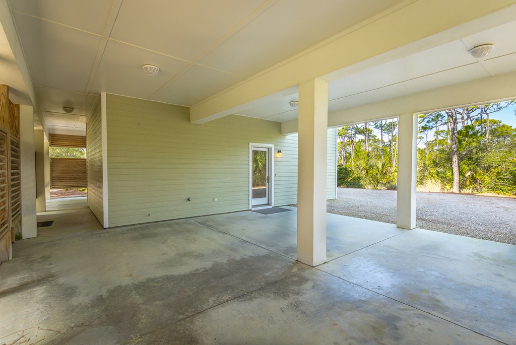 1704 Magnolia Rd, St. George Island 32328