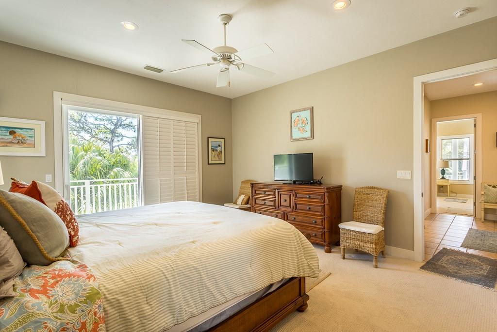 1704 Magnolia Rd, St. George Island 32328