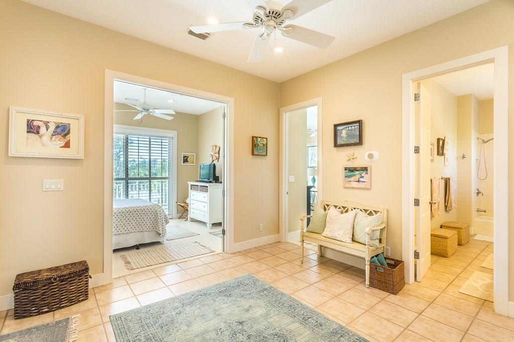 1704 Magnolia Rd, St. George Island 32328