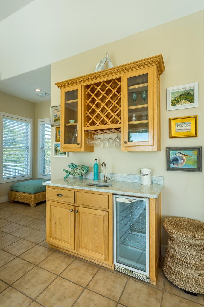 1704 Magnolia Rd, St. George Island 32328