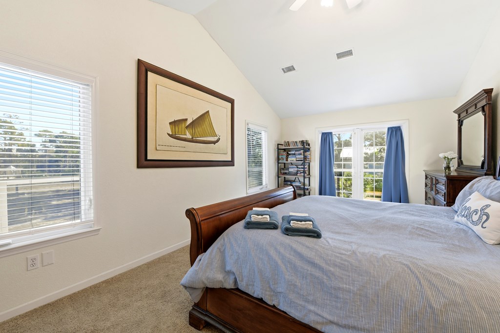 325 Marks St, St. George Island 32328