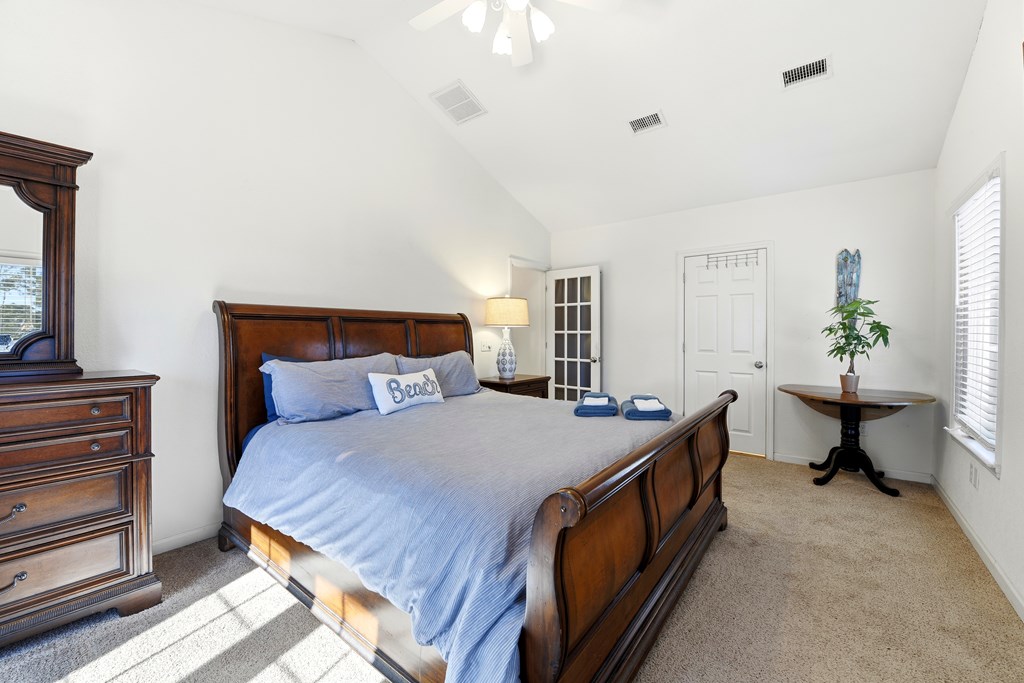 325 Marks St, St. George Island 32328