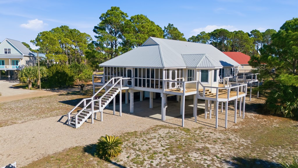 325 Marks St, St. George Island 32328