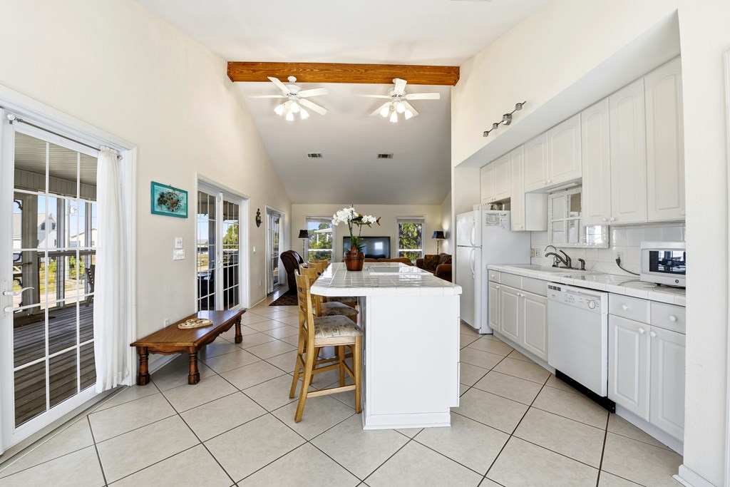 325 Marks St, St. George Island 32328