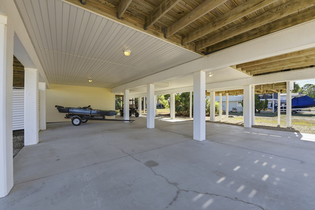 325 Marks St, St. George Island 32328