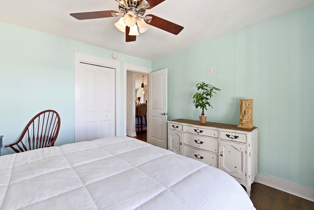 1809 E Gulf Beach Dr, St. George Island 32328