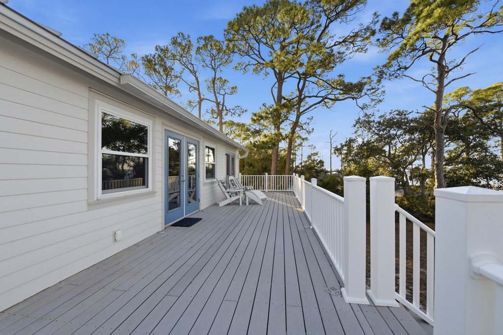 1809 E Gulf Beach Dr, St. George Island 32328